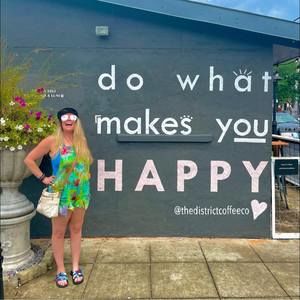 Meet your Posher, Cat